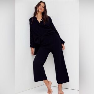 Free People Black Wide-Leg cropped/ankle length knit pants